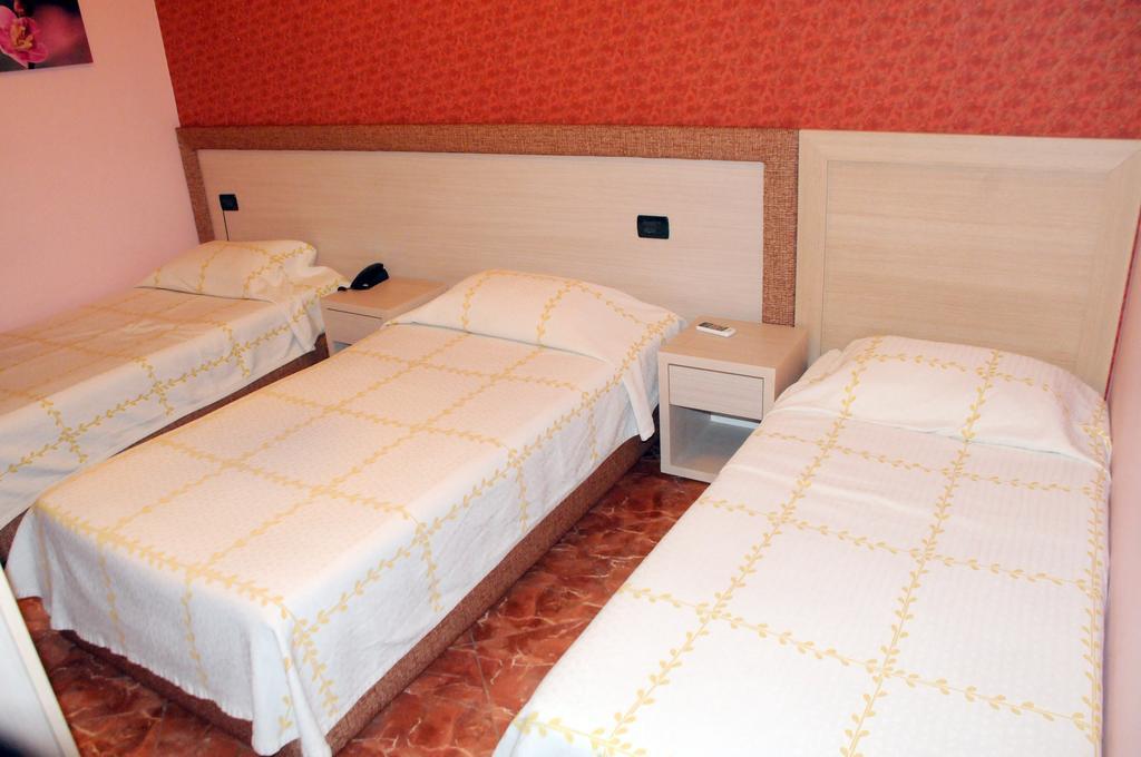Hotel Serenity Tirana Bagian luar foto