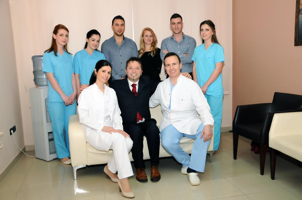 Hotel Serenity Tirana Ruang foto